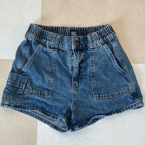 ❤️SOLD❤️BDG Skate Blue Jean Shorts